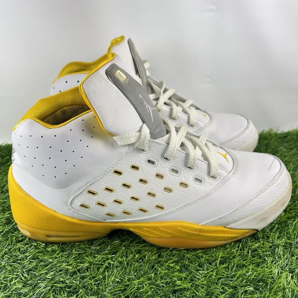 Nike Air Jordan Melo V.5 Mens Shoes 13 Denver Nuggets 311813-103 Carmelo Anthony